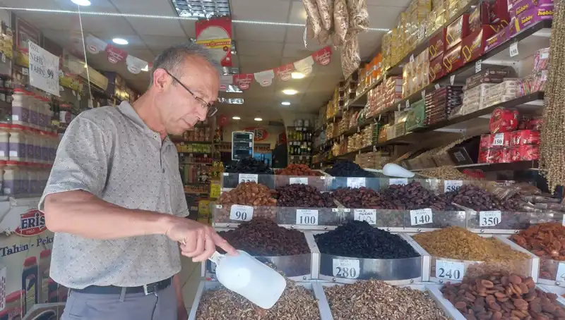 ** Bağışıklık Dostu Besinler Neden Satışta Düşüş Yaşıyor?**