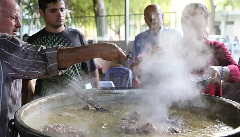 Gadir-i Hum Bayramı Kutlamaları: Ne Zaman ve Nasıl Yapılıyor?