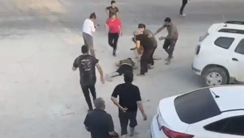 Hatay'da Kavga Faciası: Araya Giren Adam Hayatını Kaybetti
