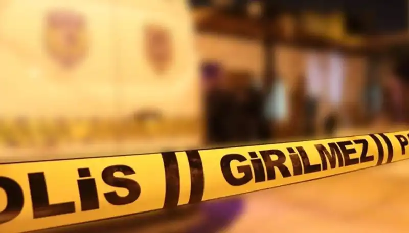 İzmir'de Şok Eden Kavga: Aynı Aileden 1'i Çocuk 4 Kişi Ağır Yaralı