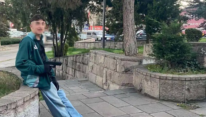 Yol Verme Kavgası: Üç Kardeş ve Babaları Ölümle Bitirdi