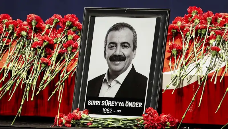 Meclis'te Sırrı Süreyya Önder Anması: Unutulmayan Bir Politik Figür