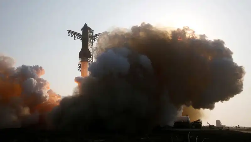 Starship Roketi 9. Testinde Kontrolden Çıktı: Uzay Keşfi İçin Yeni Bir Adım