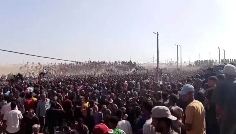 İsrail’in Gazze’deki Yardım Dağıtım Noktasına Yönelik Saldırısı: 26 Ölü