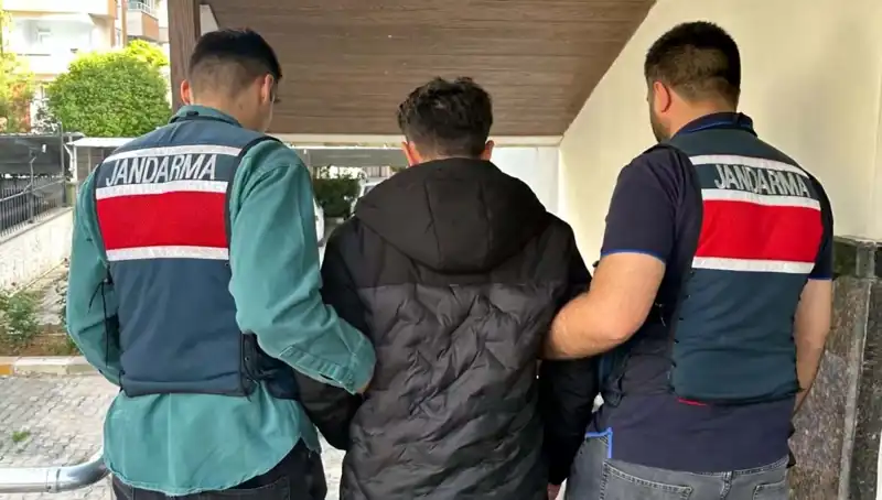 4 İlde Eş Zamanlı Dolandırıcılık Operasyonu: 35 Kişi Tutuklandı