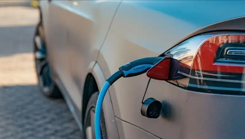 Elektrikli Araç İlgisi Düşüyor: İkinci El ve Fiyatlar Etkili Mi?