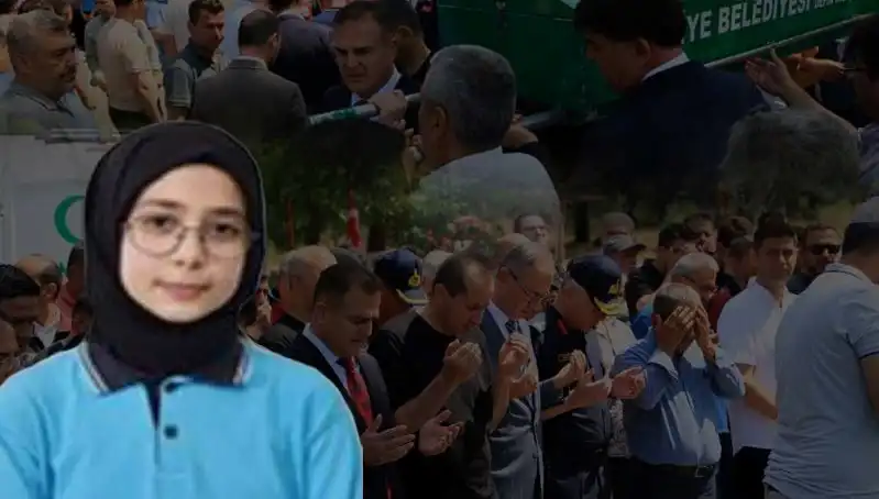 Marmaris'teki Depremde Hayatını Kaybeden Genç, Sevenleri Tarafından Uğurlandı