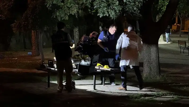 Husumet Yüzünden Çıkan Kavga Kanlı Bitti: 1 Ölü, 2 Yaralı