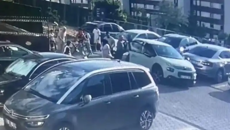 Eşini ve Yakınlarını Ezerek Kaçan Sürücü, Şok Olayın Ardındaki Gerçekler!
