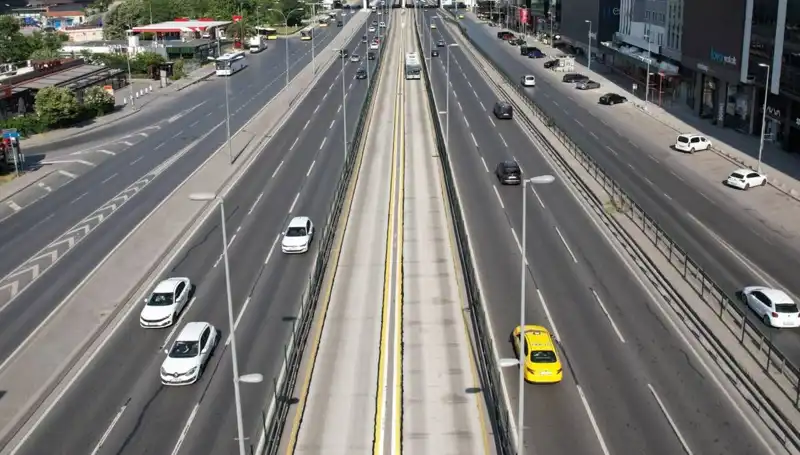 İstanbul Bayramda Neden Bu Kadar Boş? Yollardaki Sessizliğin Nedeni!