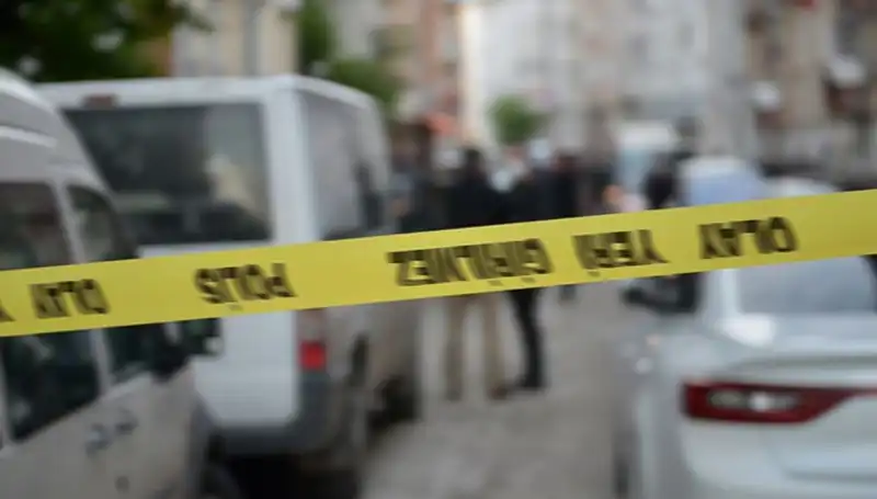 Şok Edici Olay: Satır ve Bıçaklı Kavga Sonrası 1 Ölü, 1 Yaralı