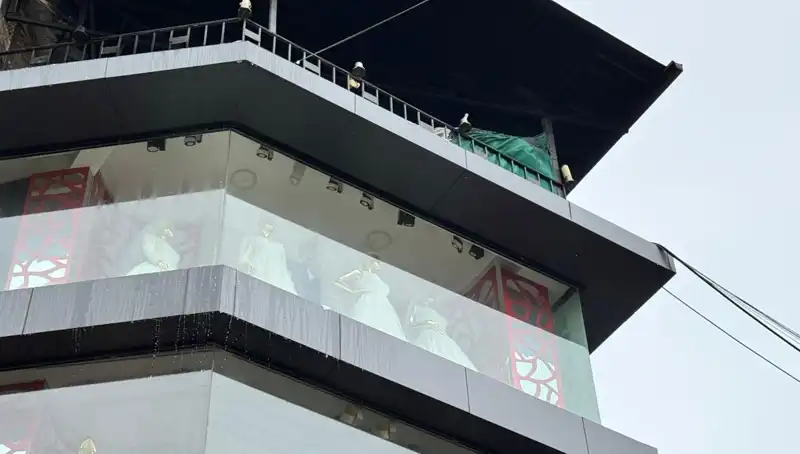 Giyim Mağazasında Çıkan Yangın, Şehrin Merkezini Korkuyla Doldurdu