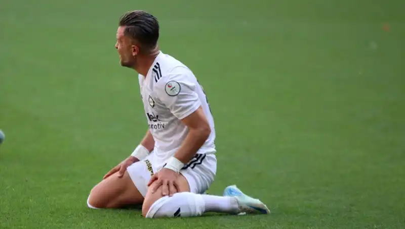 Futbol Takımları Küme Düştü, İcralık Oldu: Puan Silme Cezası Geldi