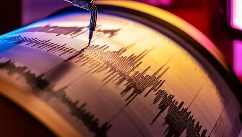 Kütahya’da 3,5 Büyüklüğünde Deprem: Hayat Durdu, Panik Hava Hakim