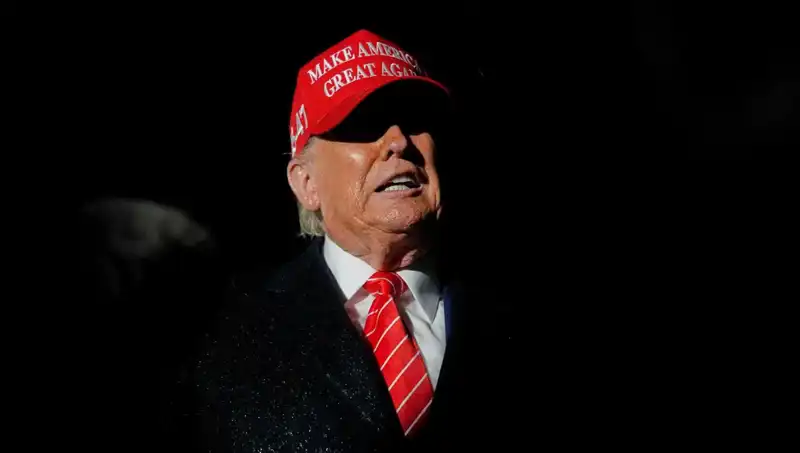 Yüksek Mahkeme’den Trump’a Radikal Yetki: Göçmenlerin Statüsü Nasıl Değişiyor?